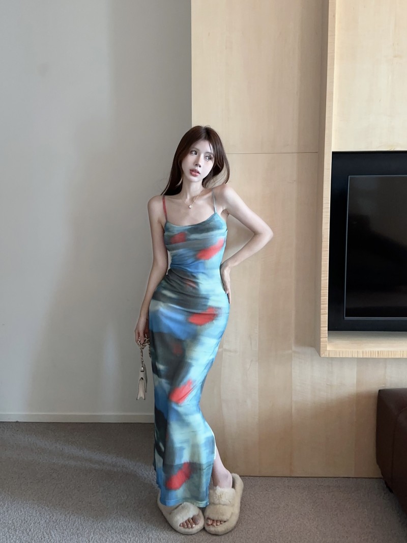 實拍~法式復古印花修身顯瘦辣妹性感吊帶連衣裙女度假開叉長裙