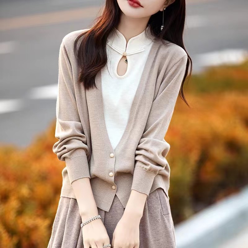 Chinese style fake two piece wool cardigan women's cheongsam collar knitted pullover sweater Chinese style disc button wool bottoming outer wear