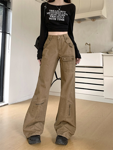 Actual shot of Maillard multi-pocket design high street slimming bootcut jeans for early spring and versatile overalls