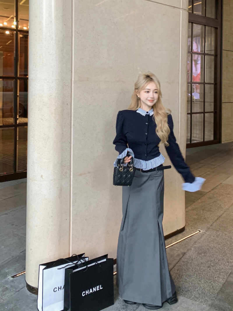 Actual shot of rich daughter’s pearl spliced ​​sweater + double-waist high-grade gray texture long suit skirt