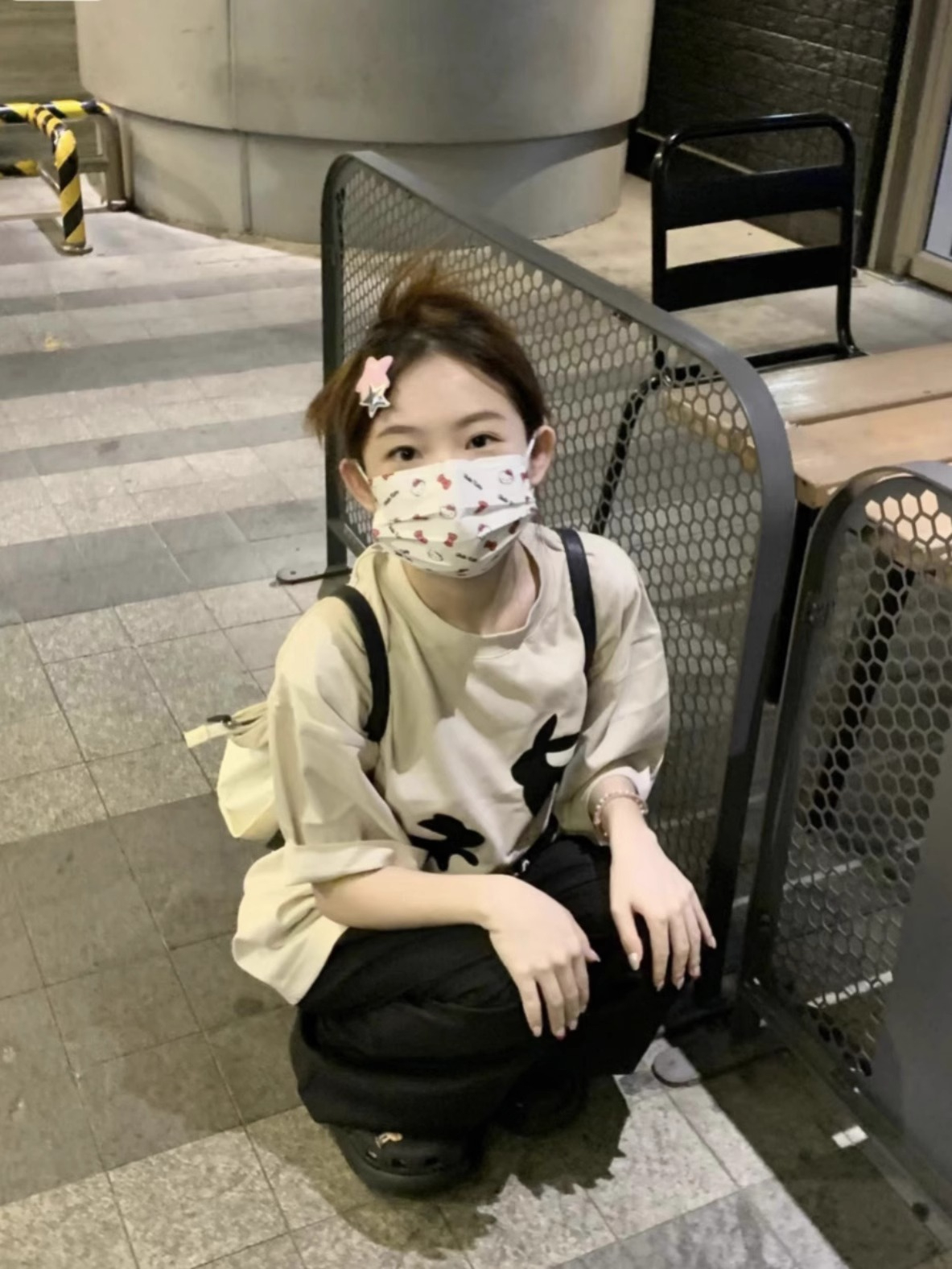 220克精梳緊密賽洛趣味復古卡通兔子印花短袖T恤