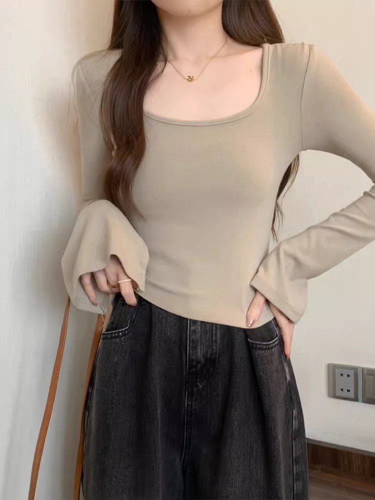 官圖 高彈羅紋德絨 開叉喇叭袖U領短款打底衫女秋冬顯瘦上衣