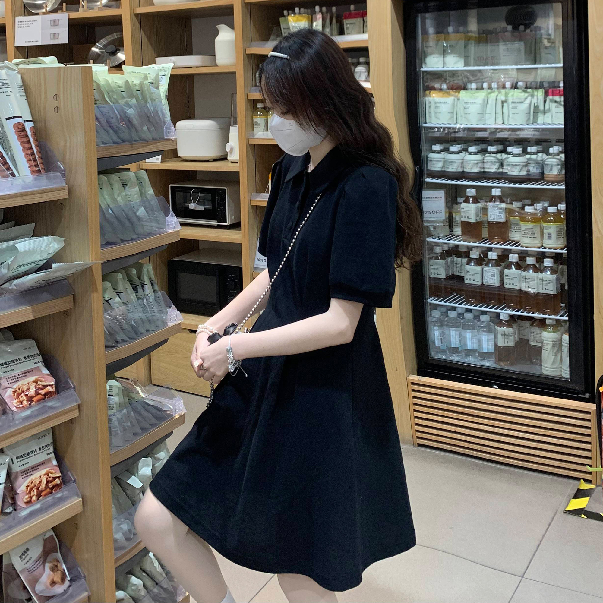 Black baby doll collar dress for small women 2024 summer new style niche design waist-reducing age-reducing short skirt