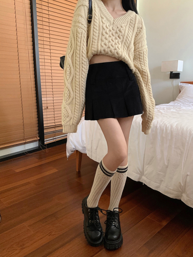 Real shot of three standard high waist slim A-line skirt irregular corduroy short skirt for women