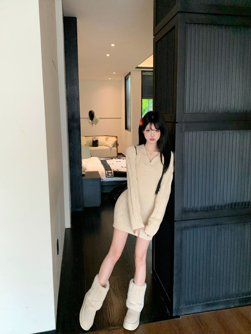 實拍 海軍領絞花針織連衣裙早春收腰顯瘦性感辣妹毛衣包臀裙