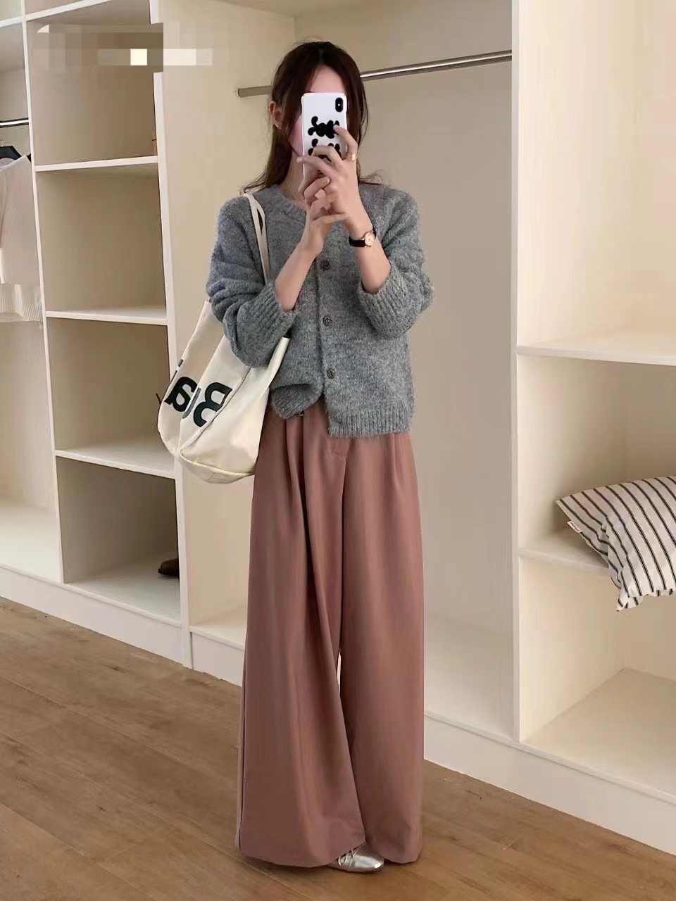BB家新款小開衫東大門熱賣簡約加厚補單花朵扣子保暖毛衣外套