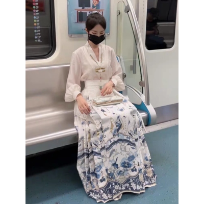 新中式中國風小個子漢服藍色馬面裙上衣套裝女裝日常上班通勤秋裝