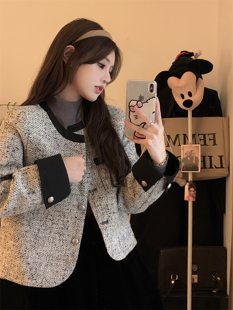 Real shot ~ Xiaoxiangfeng coat for women, high-end autumn and winter versatile French woolen coat for small people