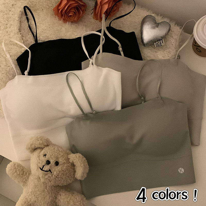 Actual shot of the new thin pit strip seamless camisole for women with breast pads, tube top, chest wrap, short outer top