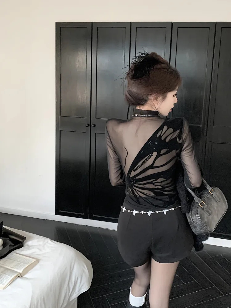 半高領網紗拼接打底衫女秋冬內搭短款T恤黑色設計感辣妹純欲上衣