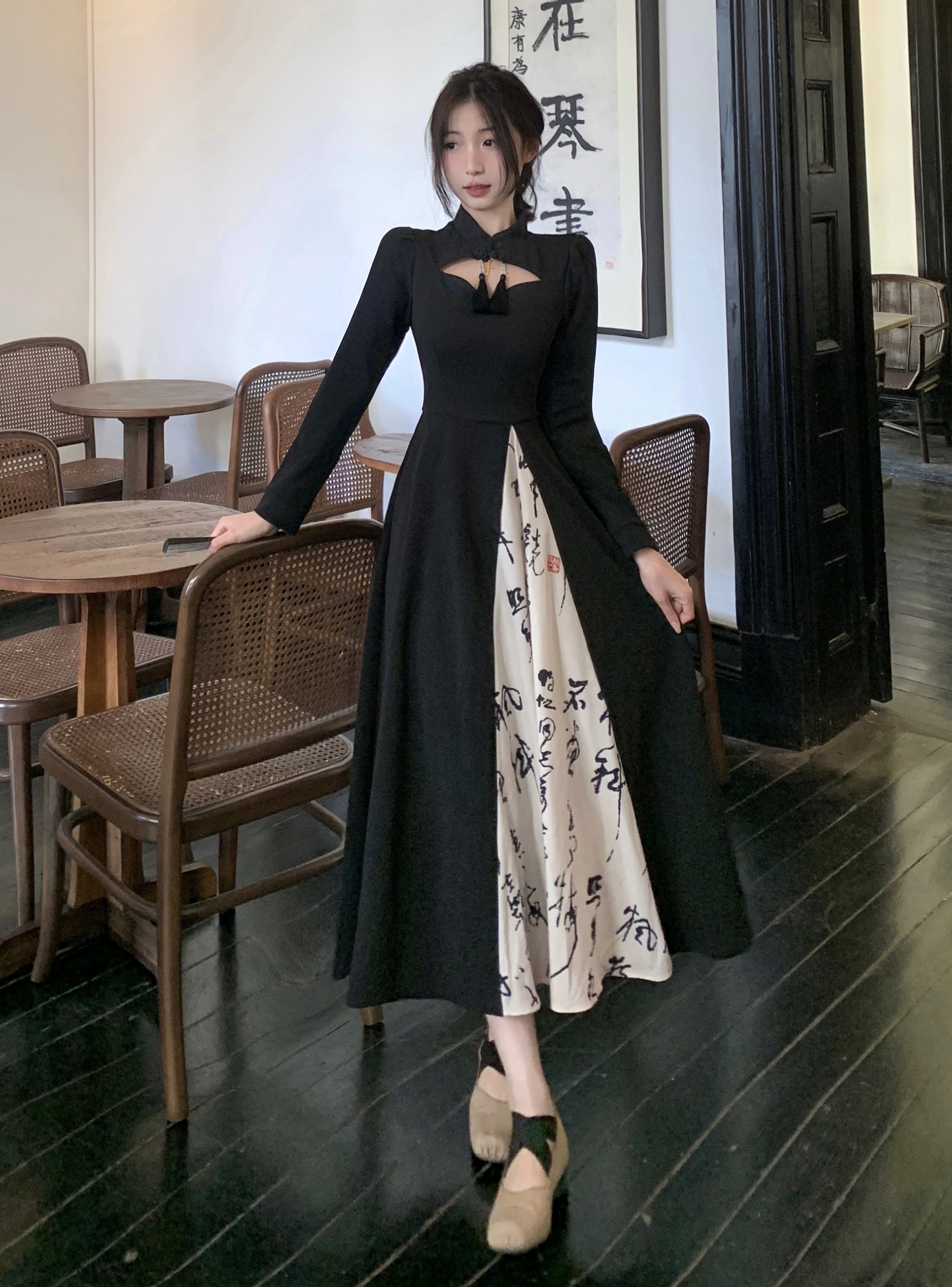 Actual shot~Spring new style, new Chinese style improved national style retro dress, feminine, slimming and design, long sleeves