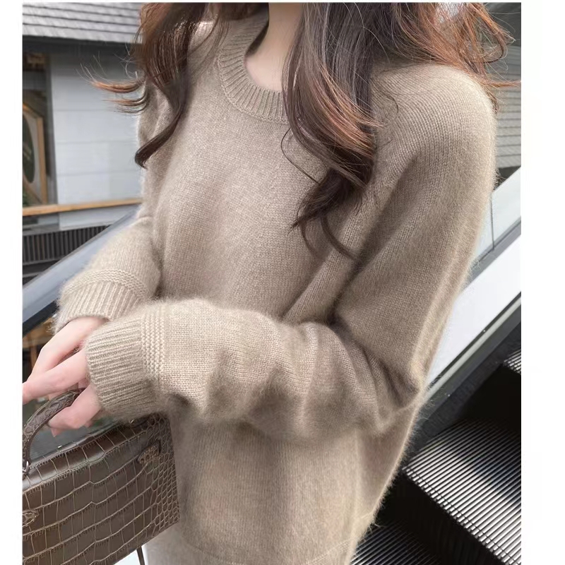 溫柔風浣熊絨圓領針織衫女秋冬內搭打底衫加厚毛衣寬鬆慵懶上衣潮