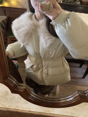 Real shot of three-standard small waisted furry warm cotton jacket for women