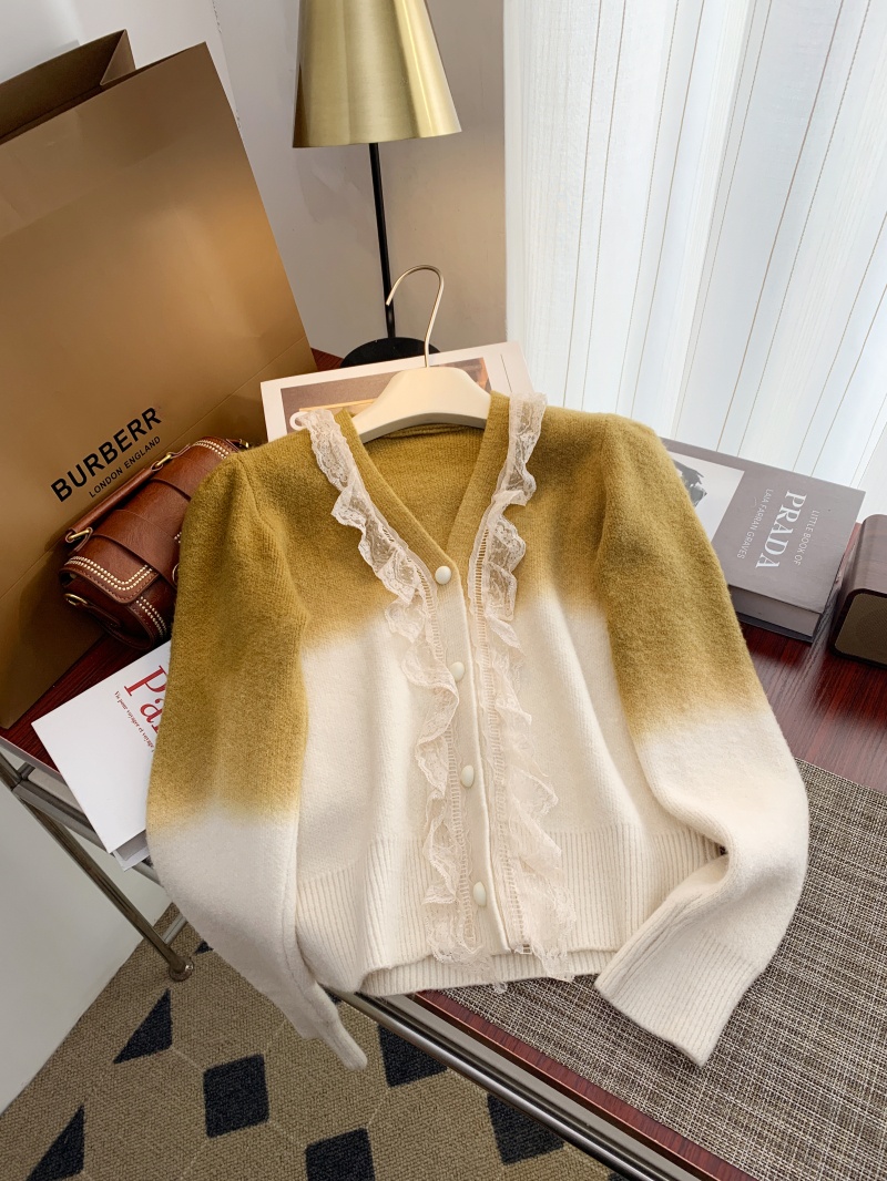 2024 spring lace ruffled single-breasted gradient color long-sleeved sweater design with a stylish and slimming top