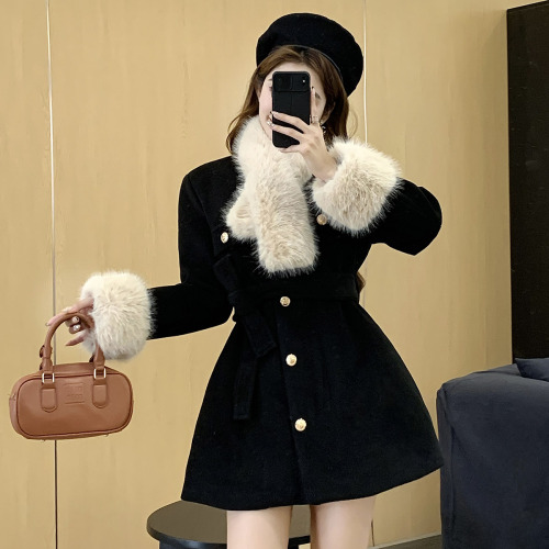 Real shot of ianh retro woolen coat, waist-cinched quilted thickened plush velvet coat