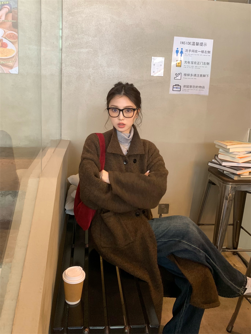 Actual shot of a Korean girl~Super thick polo collar double-breasted multi-wear long sweater jacket