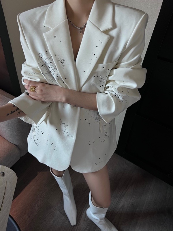2024 Early Spring New Korean Style Western Style Full Diamond Suit Jacket Women's Gypsophila Heavy Industry Rhinestone Small Suit Women