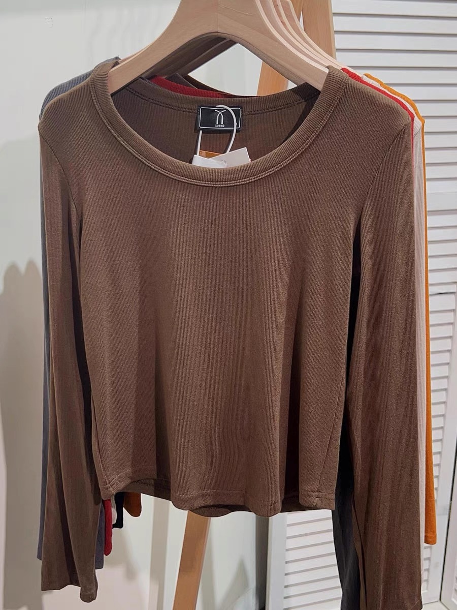 Spring and Autumn long-sleeved bottoming shirt T-shirt for women, U-neck threaded shirt, versatile, slimming, slim-fitting top, hem, curved and tight, trendy