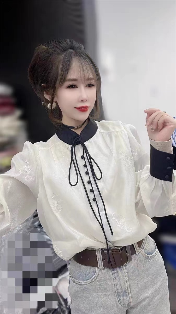 歐洲站2024早春新款高定蕾絲拼絲絨領邊氣質仙氣杏色襯衣上衣女潮