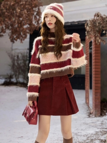 学院风套装女秋冬新款设计感小众短款条纹毛衣灯芯绒半身裙两件套