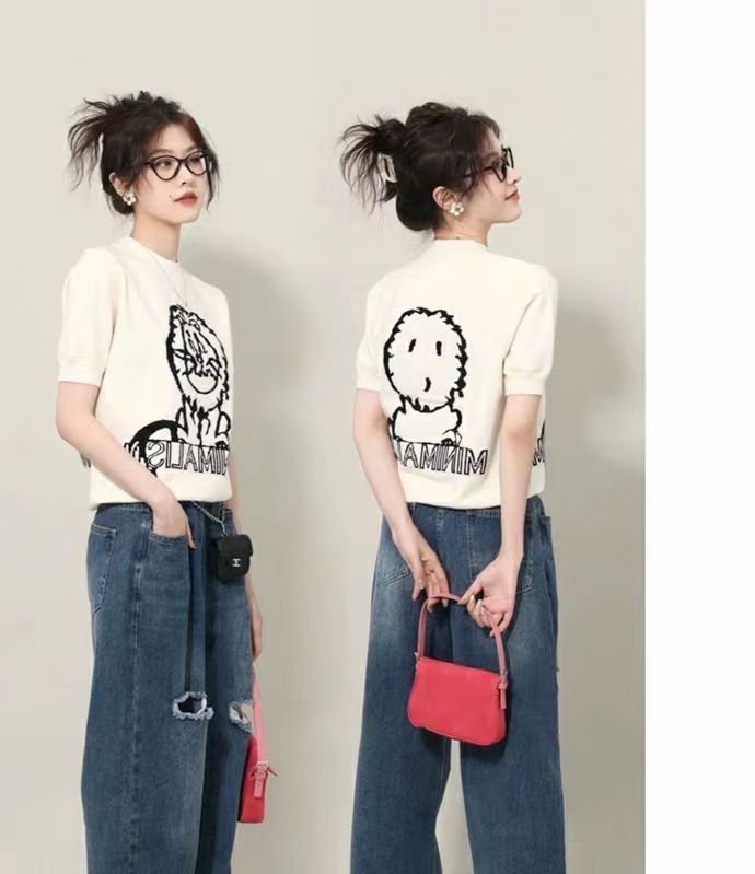 Summer fresh and sweet design niche unique short cartoon lion ice silk sweater t-shirt top for women