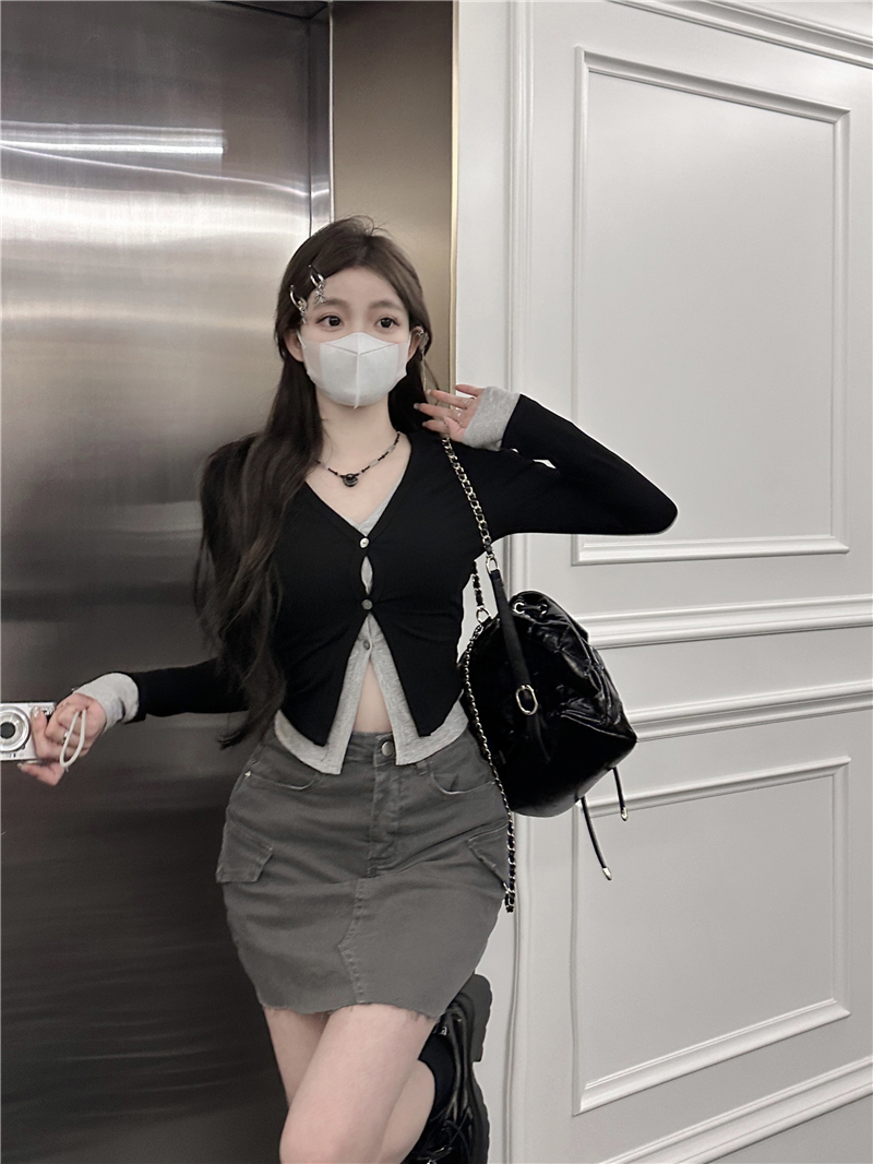 假兩件v領長袖T恤女春季2024新款辣妹百搭修身設計感小眾短款上衣