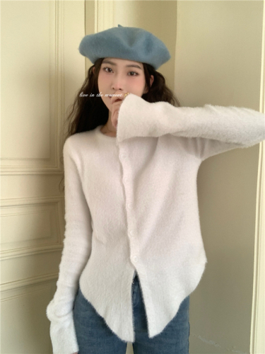 Actual shot of new Korean style sweet and spicy style soft waxy trumpet sleeves slim thick sweater cardigan for women