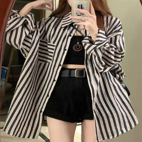 防曬條紋襯衫女夏季新款設計感小眾長袖休閒慵懶風寬鬆外套襯衣潮