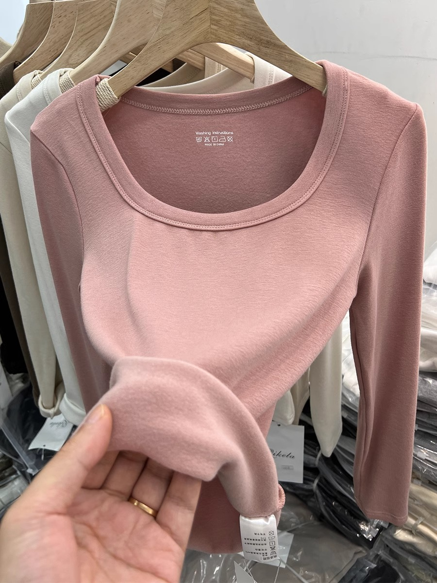 Low round neck collarbone exposed plus thin velvet long-sleeved T-shirt for women 2024 autumn and winter new style soft and waxy inner layering shirt top fashion
