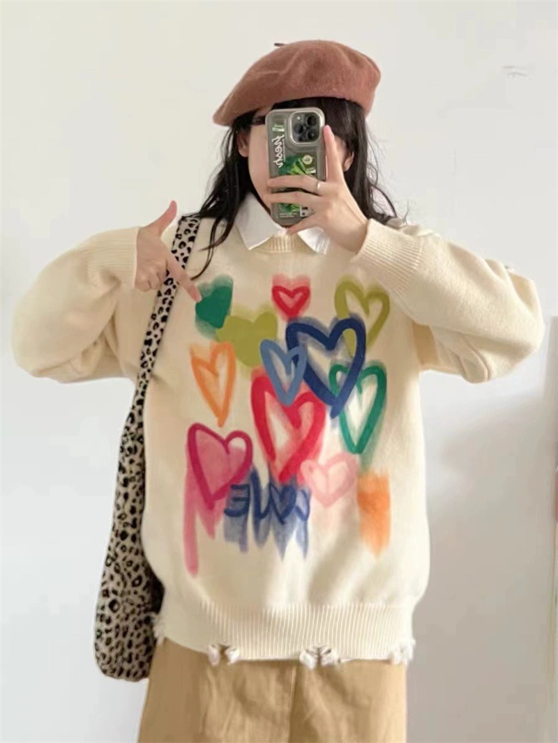 慵懶風毛衣女寬鬆韓系復古軟糯彩色愛心圓領套頭破洞針織衫