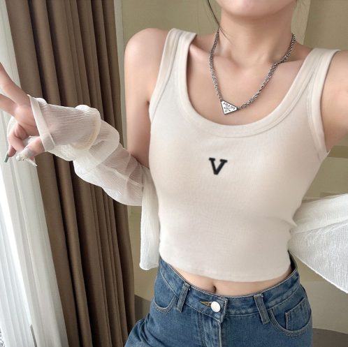 2×2 threaded RC cotton 2024 early autumn simple short sports vest with chest pad for women