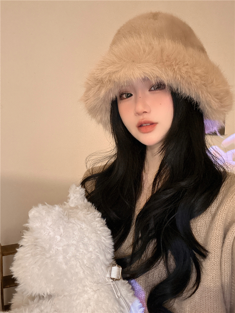 Real shot!  Rabbit plush hat, large head circumference, warm fisherman hat, thickened face-showing small ear protection Lei Feng hat