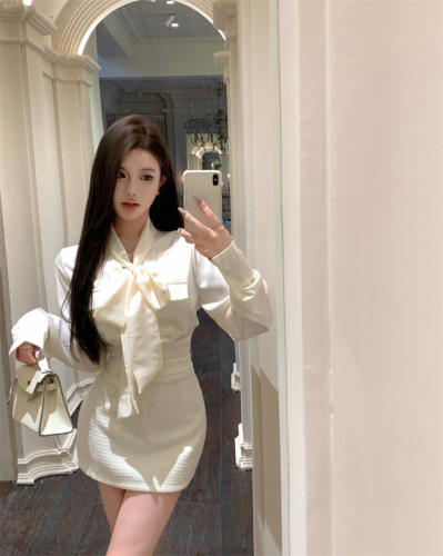 Real shot of sexy little fragrant satin bow long-sleeved lace-up shirt + woolen skirt two-piece set