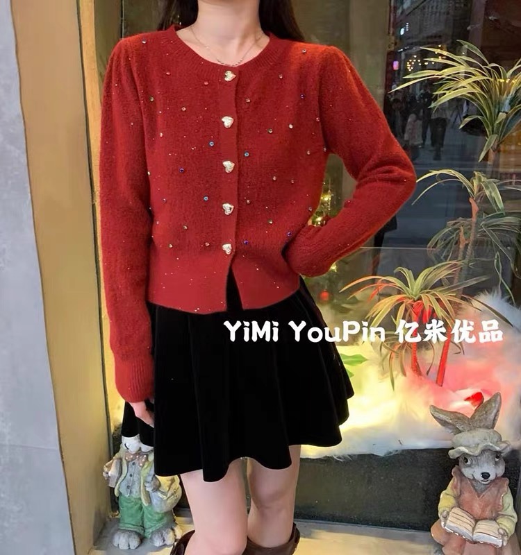 十三行女裝2024新款韓版重工愛心扣彩色立體小鑽珠針織開衫毛衣女