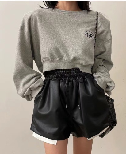 Korean Dongdaemun loose and versatile slimming high-waisted PU leather shorts for women