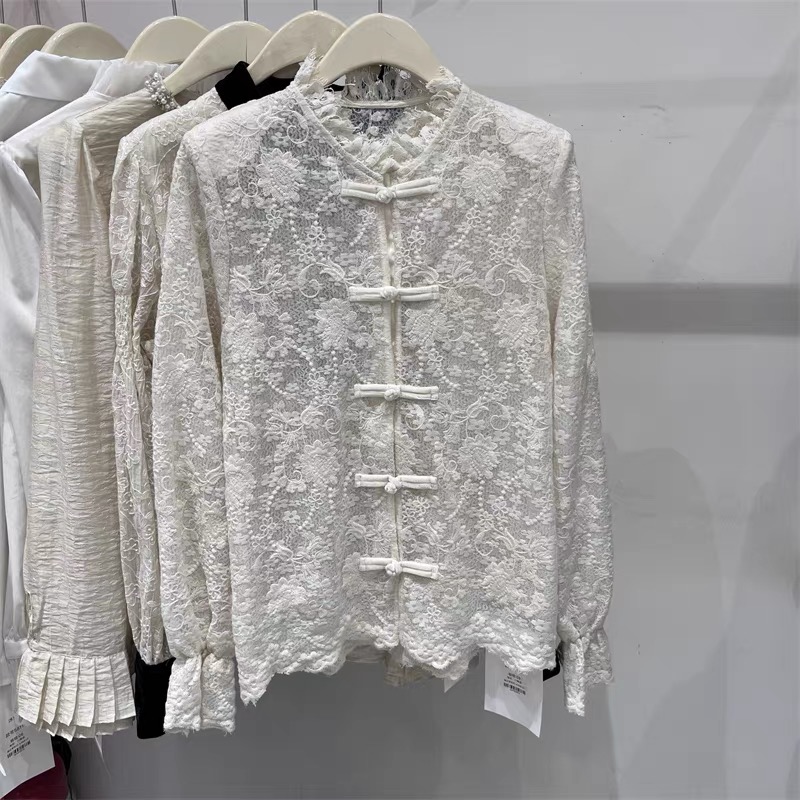 New Chinese style national style embroidered button-up shirt for women Sijiqing new age-reducing lace shirt super fairy style top