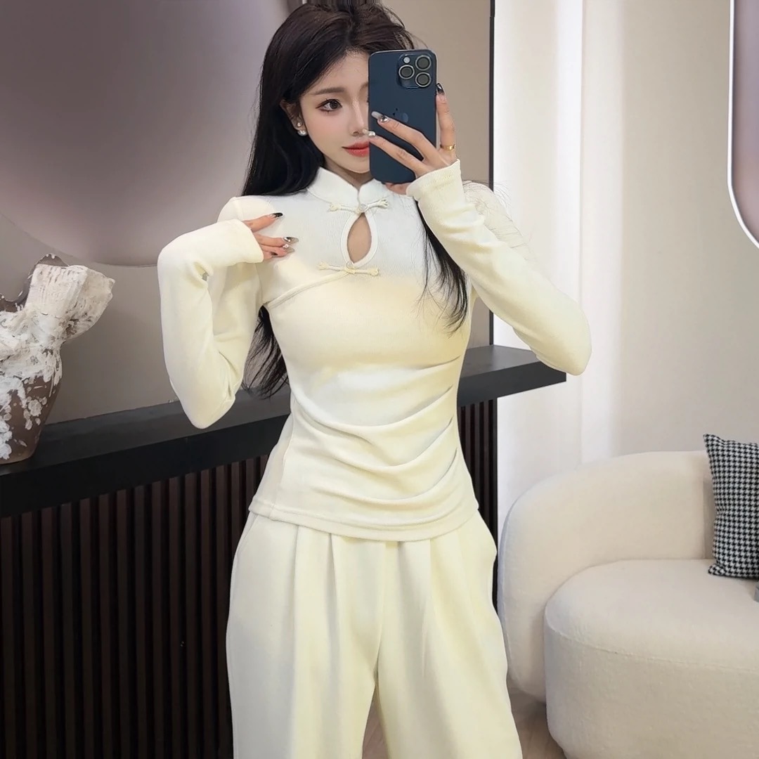 New Chinese style women's spring, autumn and winter new year's bottoming shirt half turtleneck plate button design Chinese style T-shirt inner top