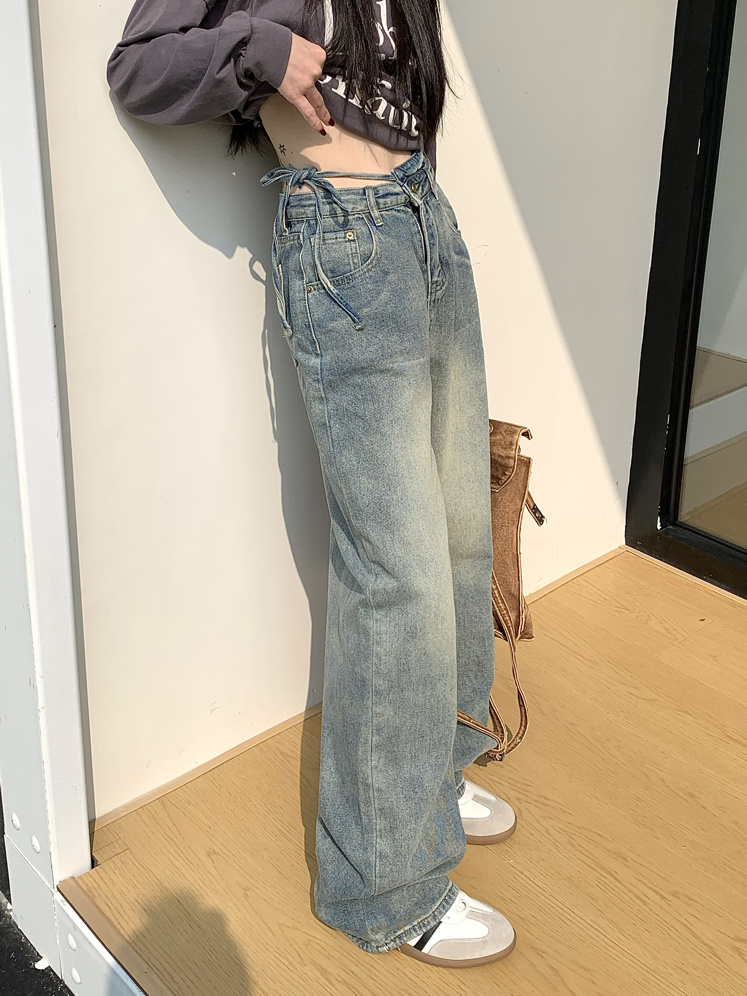 Actual shot of loose wide-leg lace-up retro straight-leg slimming and versatile jeans