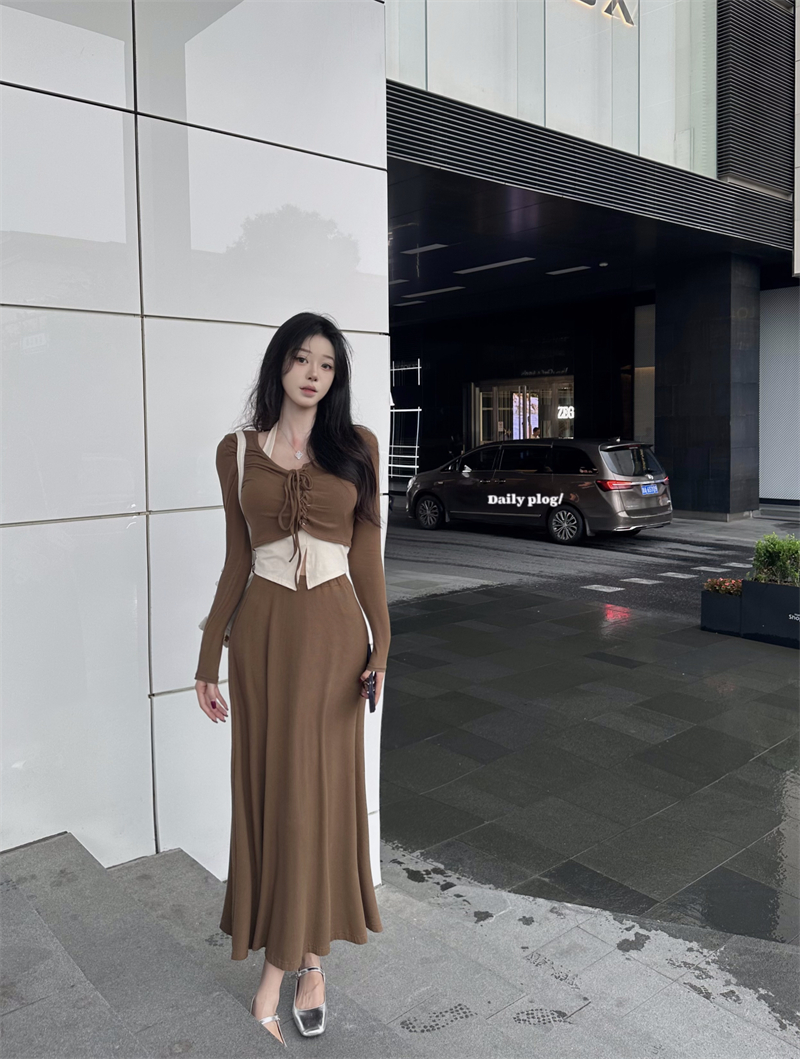 韓版修身辣妹套裝裙女新款掛脖背心+系帶小衫外套+高腰半身裙