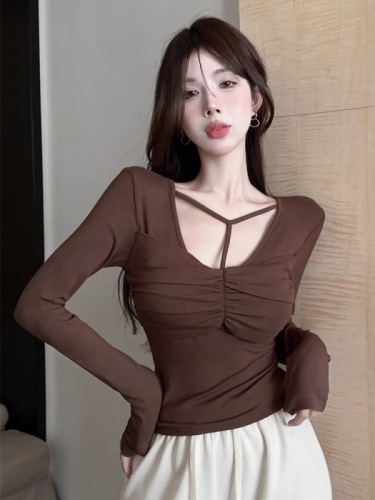 Tailor it as you like, sexy and figure-showing halter top for women, autumn and winter Maillard long-sleeved t-shirt