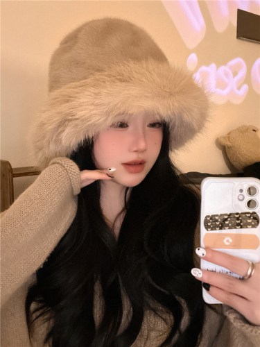 Real shot!  Rabbit plush hat, large head circumference, warm fisherman hat, thickened face-showing small ear protection Lei Feng hat