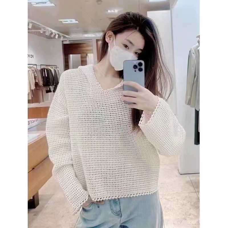 2024 Spring and Autumn New Korean Dongdaemun Wool Sweater Internet Celebrity Same Style GLYP Simple Hollow Hooded Sweater for Women