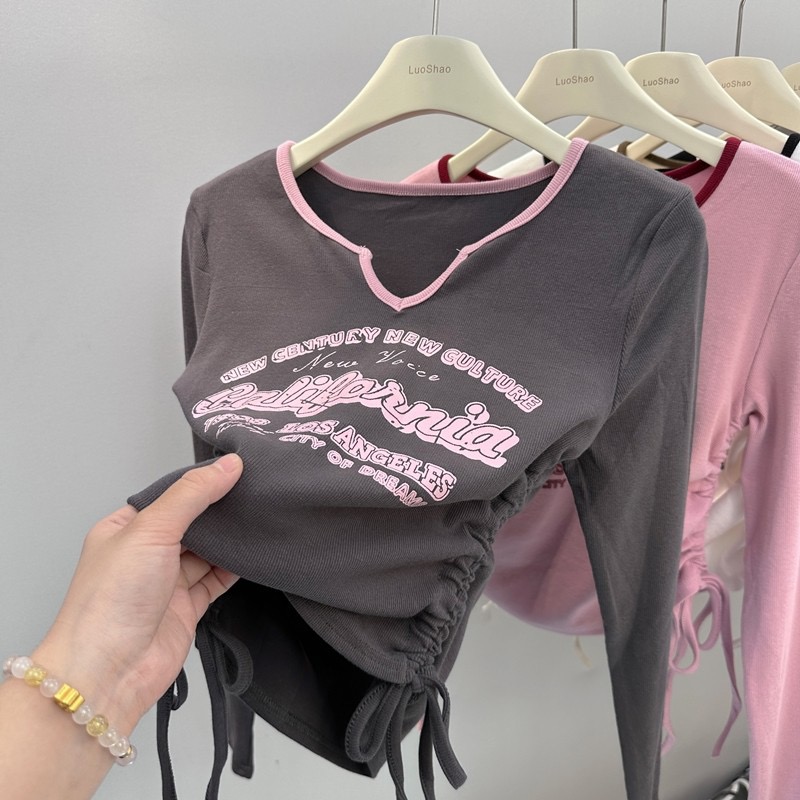2024 new long-sleeved T-shirt women's V-neck spring and autumn inner layering shirt design niche American short top