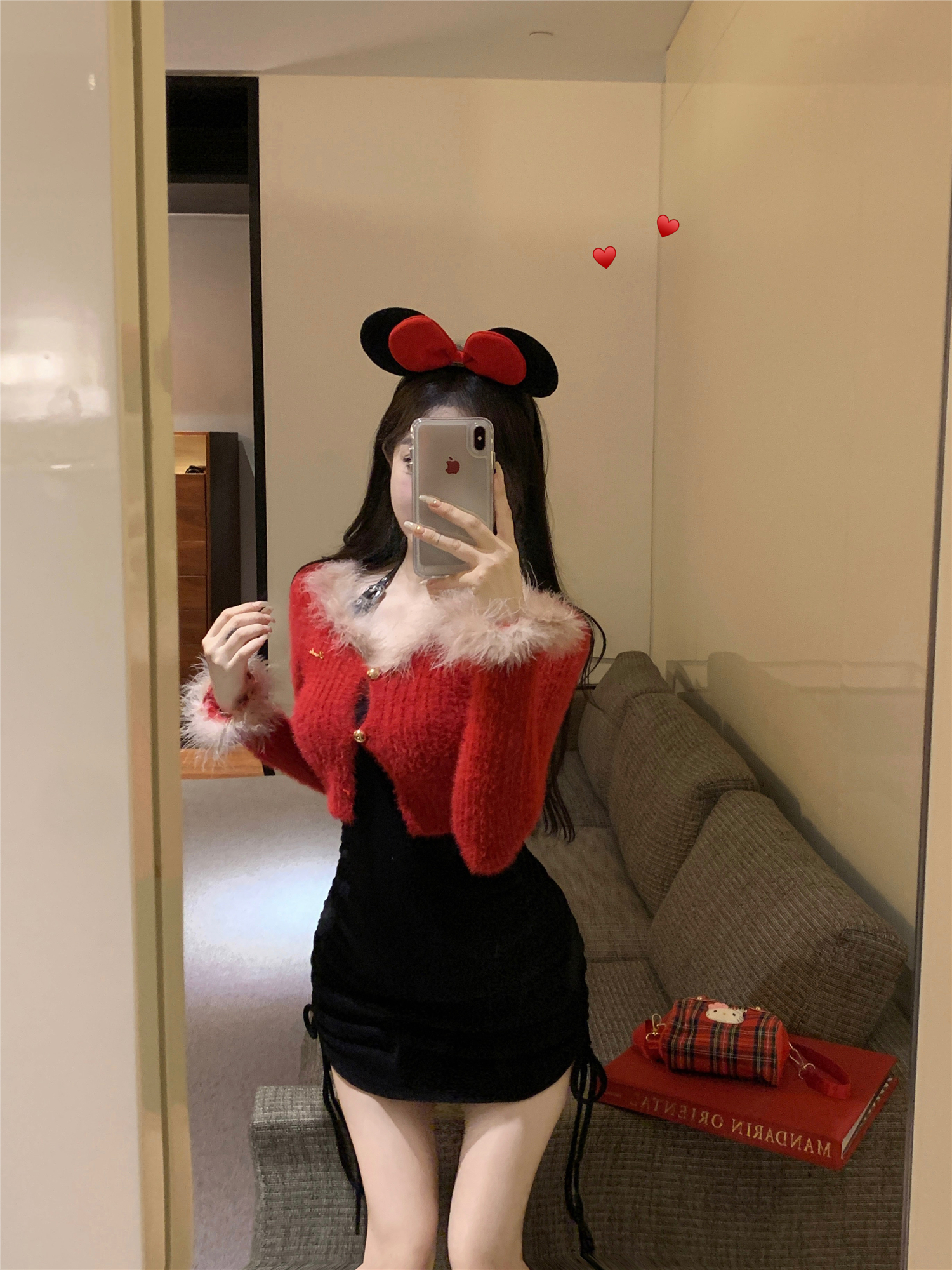 Real shot ~ Knitted dress suit for women, autumn and winter fur collar short coat, suspender skirt, fashionable two-piece set