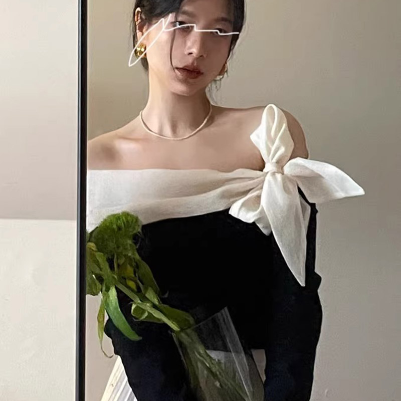 French pure lust hottie one-shoulder inner wear women's spring and autumn long-sleeved T-shirt off-shoulder bottoming shirt top