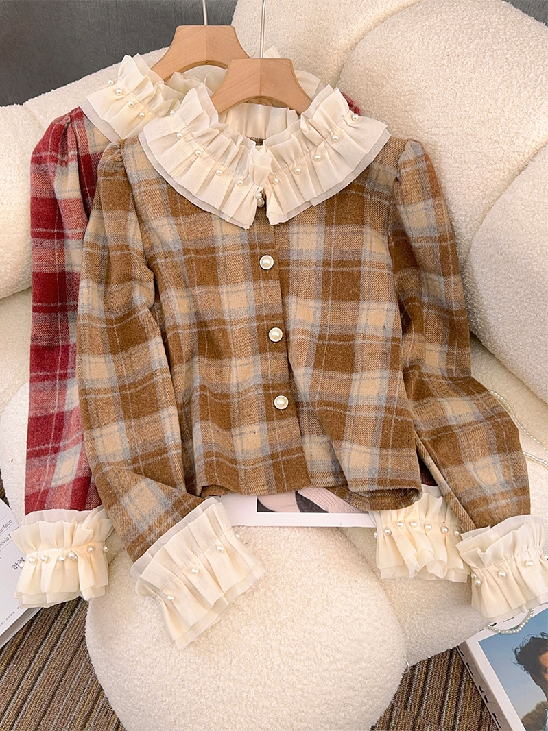 Retro plaid lotus leaf collar woolen coat for women autumn and winter new style French high-end stitching fungus top