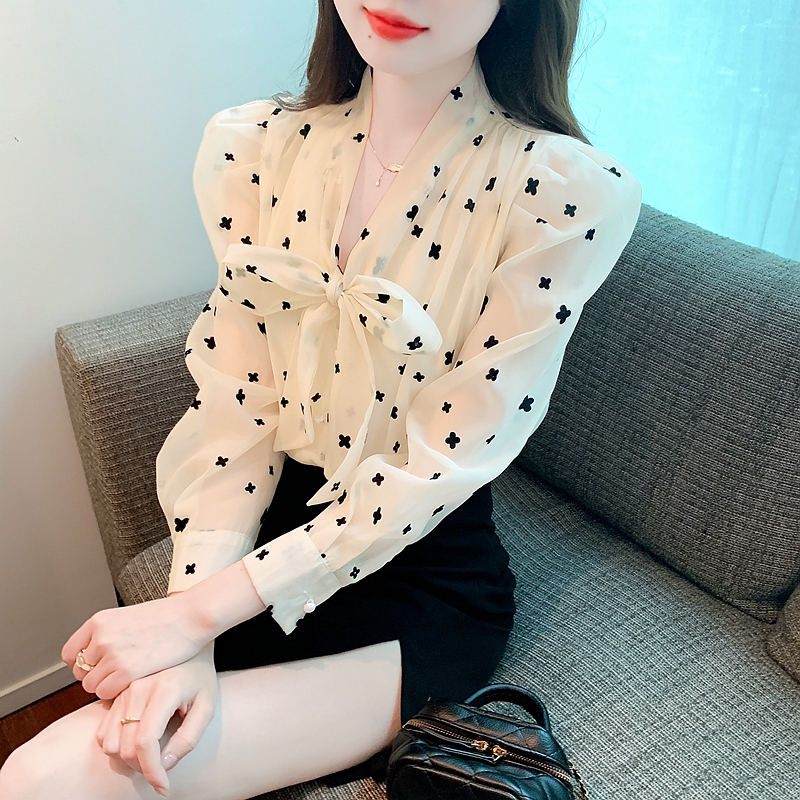 Flocked bow long-sleeved chiffon shirt for women 2024 spring new fashion trendy design niche top