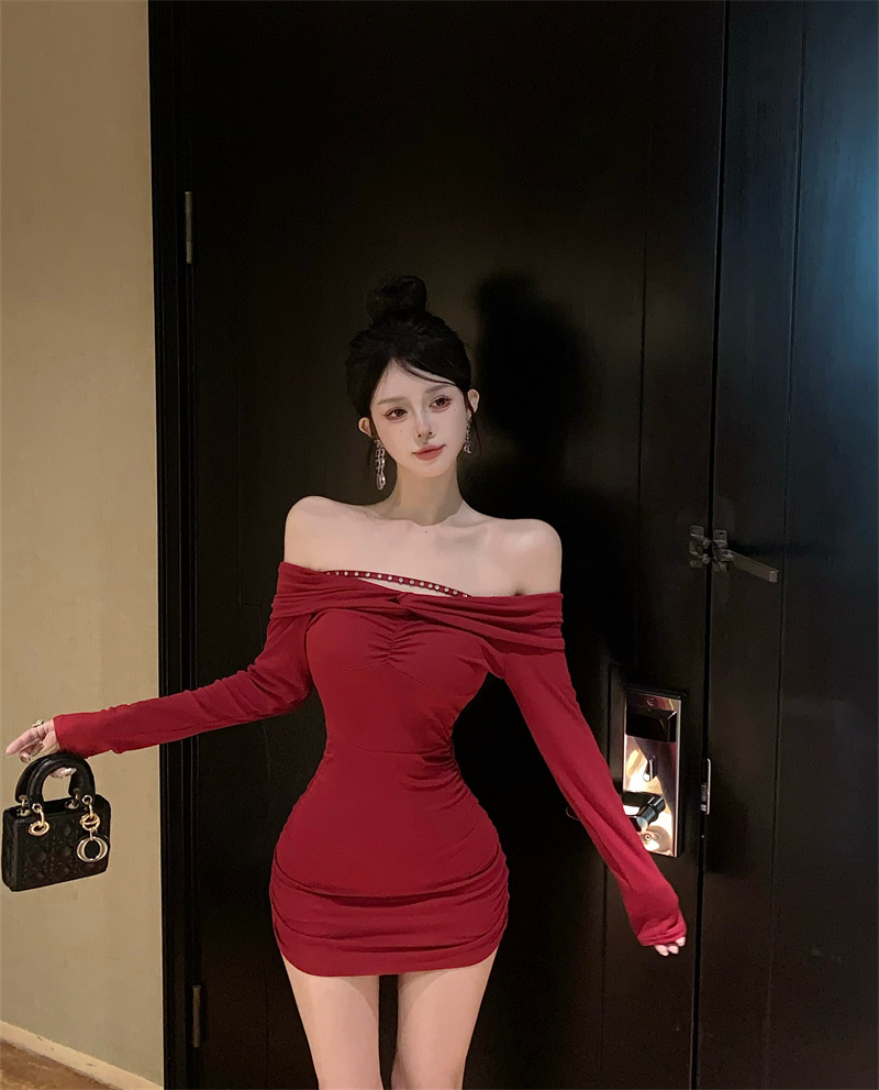 實拍 純欲風性感一字肩紅色長袖連衣裙修身打底裙包臀裙子女