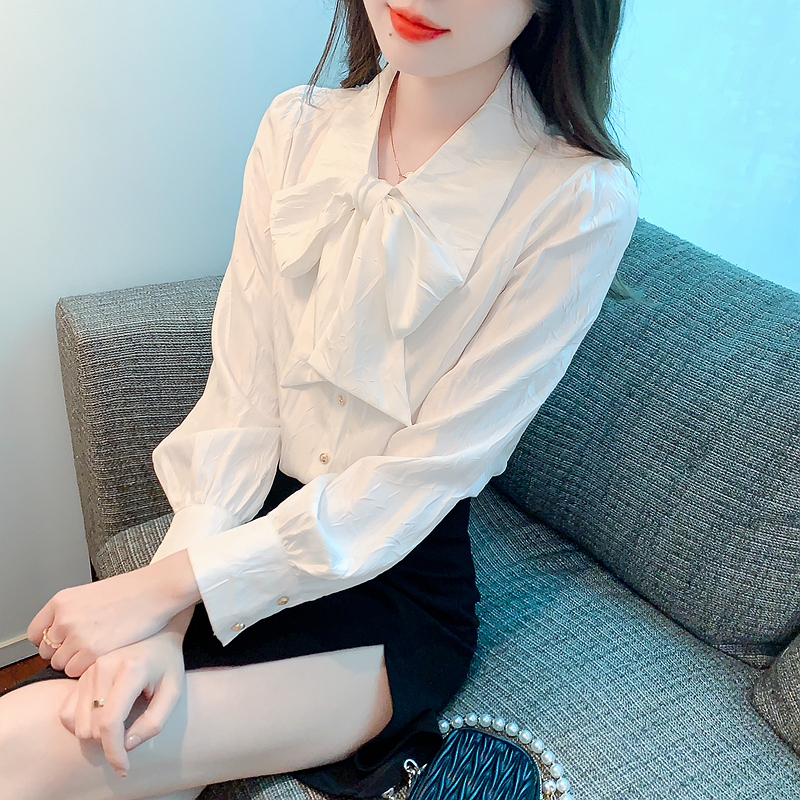 French high-end temperament lapel bow long-sleeved shirt for women spring pleated fashionable bottoming shirt top white