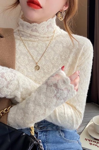 Velvet apricot color bottoming shirt for women, autumn and winter style, half turtleneck, long sleeves, lace, versatile, beautiful and chic, trendy top